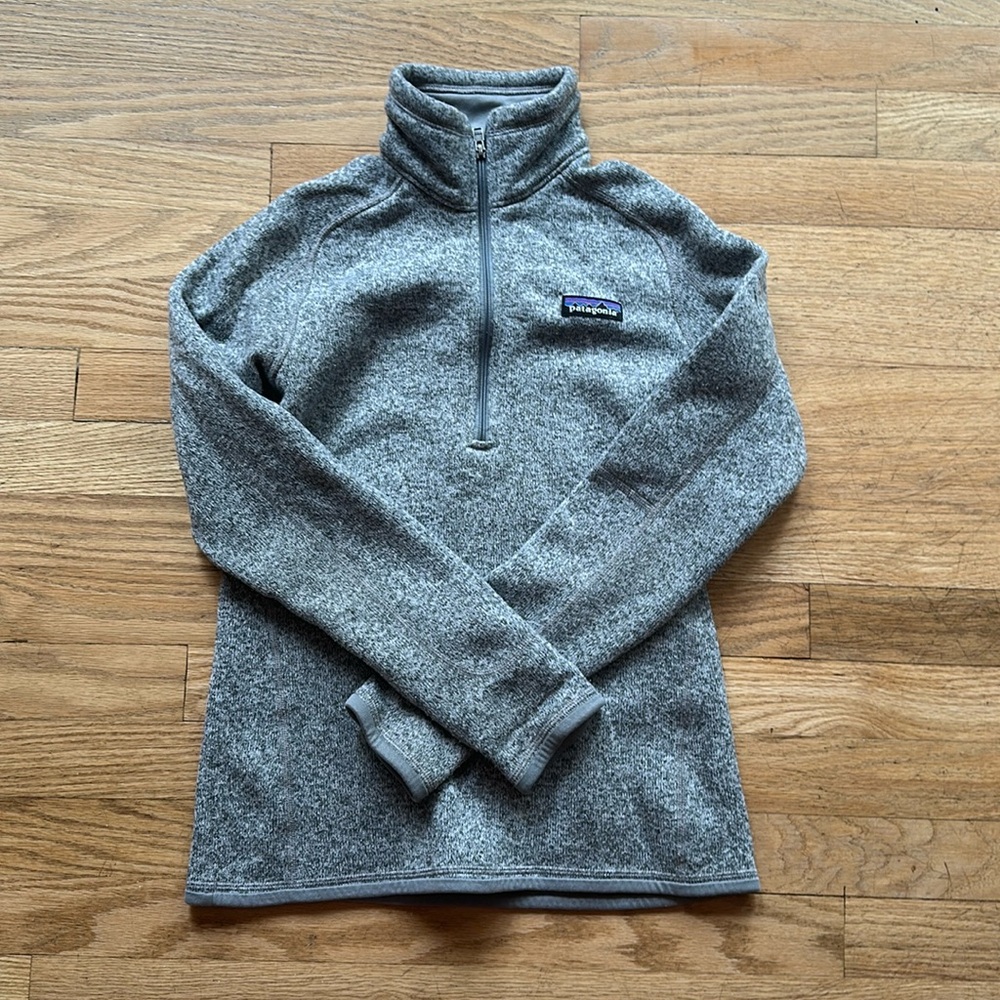 Patagonia gray quarter zip - Size S